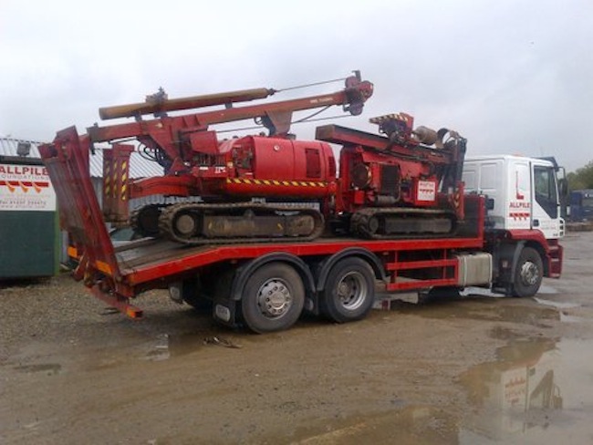 Piling Lorry